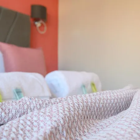 Private En-suite Shared Kitchen - Pass The Keys Apartamento *