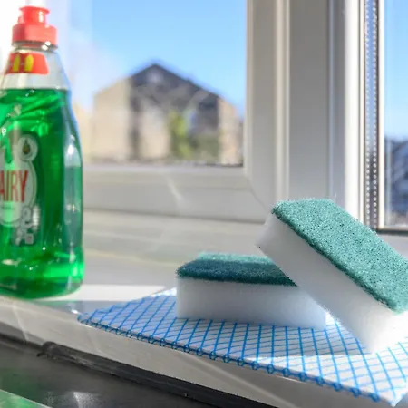 Private En-suite Shared Kitchen - Pass The Keys Leeds (West Yorkshire)
